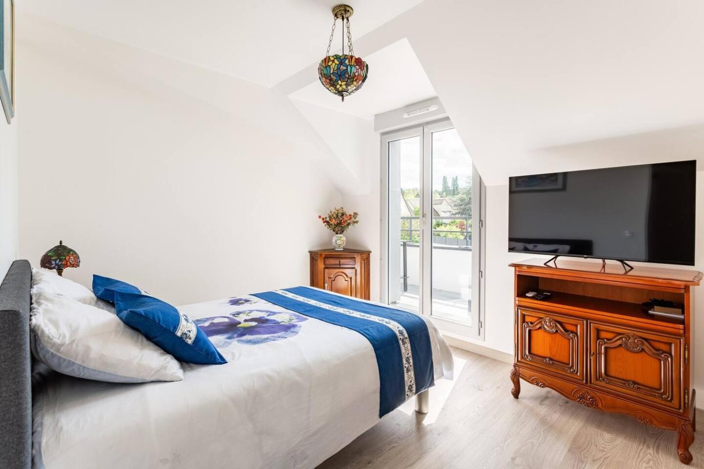 Le Petit Roof Top Villebon-sur-Yvette Exterior photo